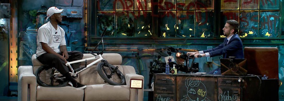 LA RESISTENCIA: Courage Adams y David Broncano