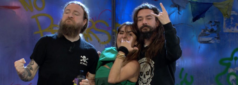 LA RESISTENCIA: Angelus Apatrida y Candela Peña