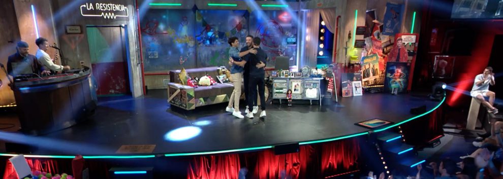 LA RESISTENCIA: Mario Casas, Óscar Casas y David Broncano