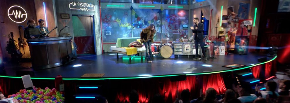 LA RESISTENCIA: Emilia Mernes y David Broncano