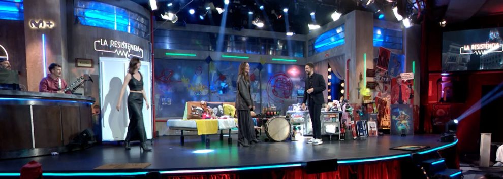 LA RESISTENCIA: María Hervás, Irene Esser y David Broncano