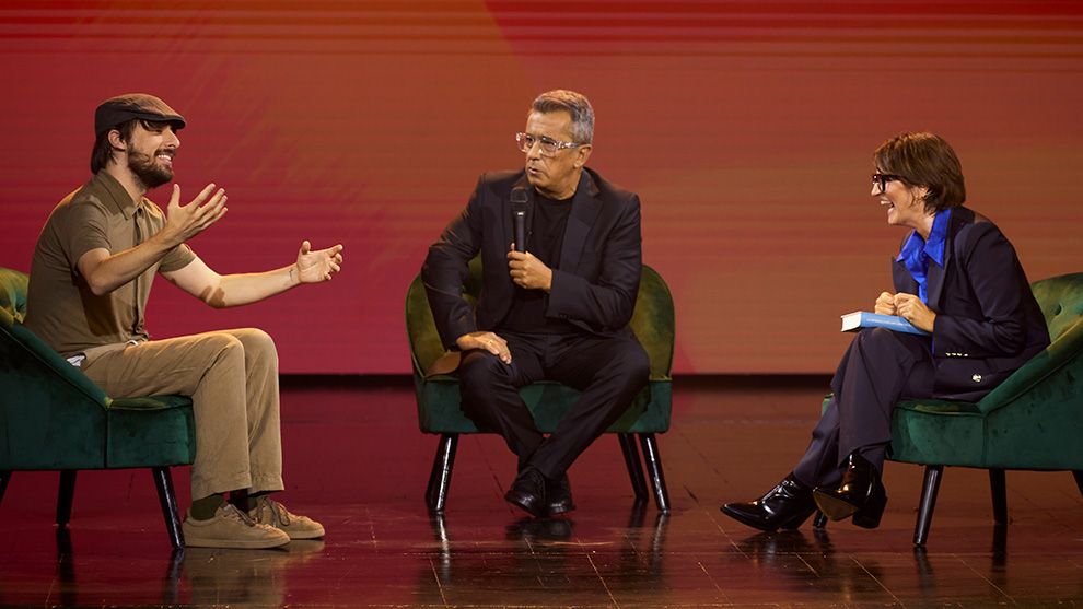 FUTURO IMPERFECTO: Silvia Abril, David Uclés