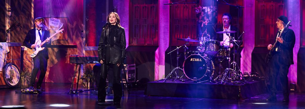 LA REVUELTA: Luz Casal