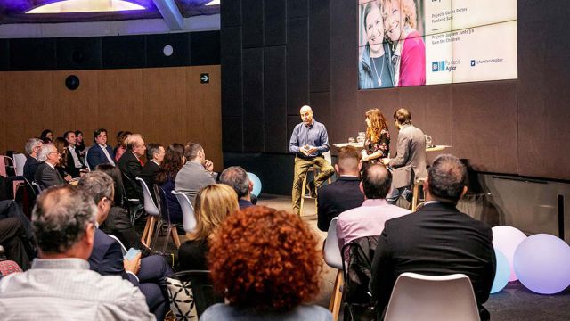 PRESENTACIÓN DE PROYECTOS SOCIALES DE LA FUNDACIÓN AGBAR